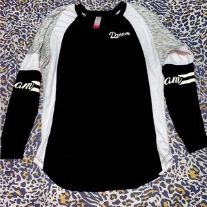 Women’s long sleeve dream shirt